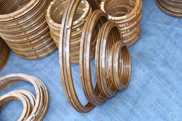 高壓電機軸承甩油環(huán)中出現(xiàn)的磨損情況詳解——西安泰富西瑪電機(西安西瑪電機集團(tuán)股份有限公司)官方網(wǎng)站 高壓電機軸承甩油環(huán)中出現(xiàn)的磨損情況詳解——西安泰富西瑪電機(西安西瑪電機集團(tuán)股份有限公司)官方網(wǎng)站