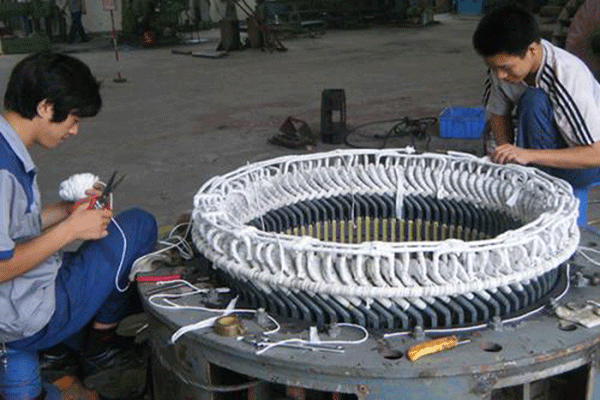 西安西瑪高壓電機(jī)外殼帶電的主要原因和過(guò)程解析。